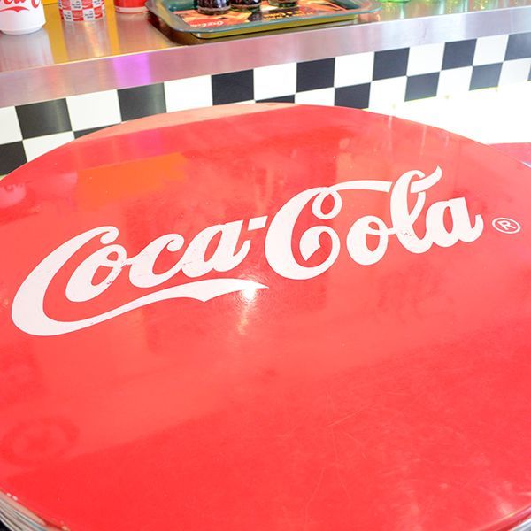 [Coca-Cola] Hi-Table / [コカコーラ] ロゴ入りハイテーブル 机