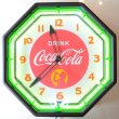 画像1: [送料無料] 壁掛け時計 Coca-Cola コカコーラ ネオンクロック(ブラック/グリーン)